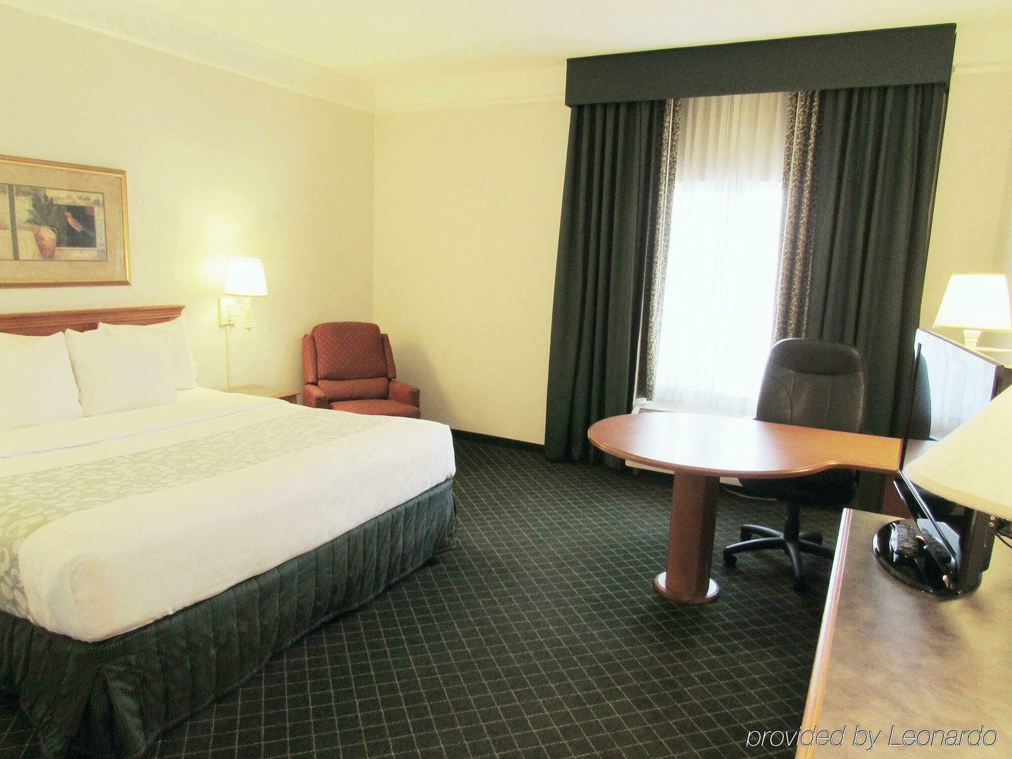 Hotel La Quinta By Wyndham St. Louis Westport Maryland Heights Exterior foto